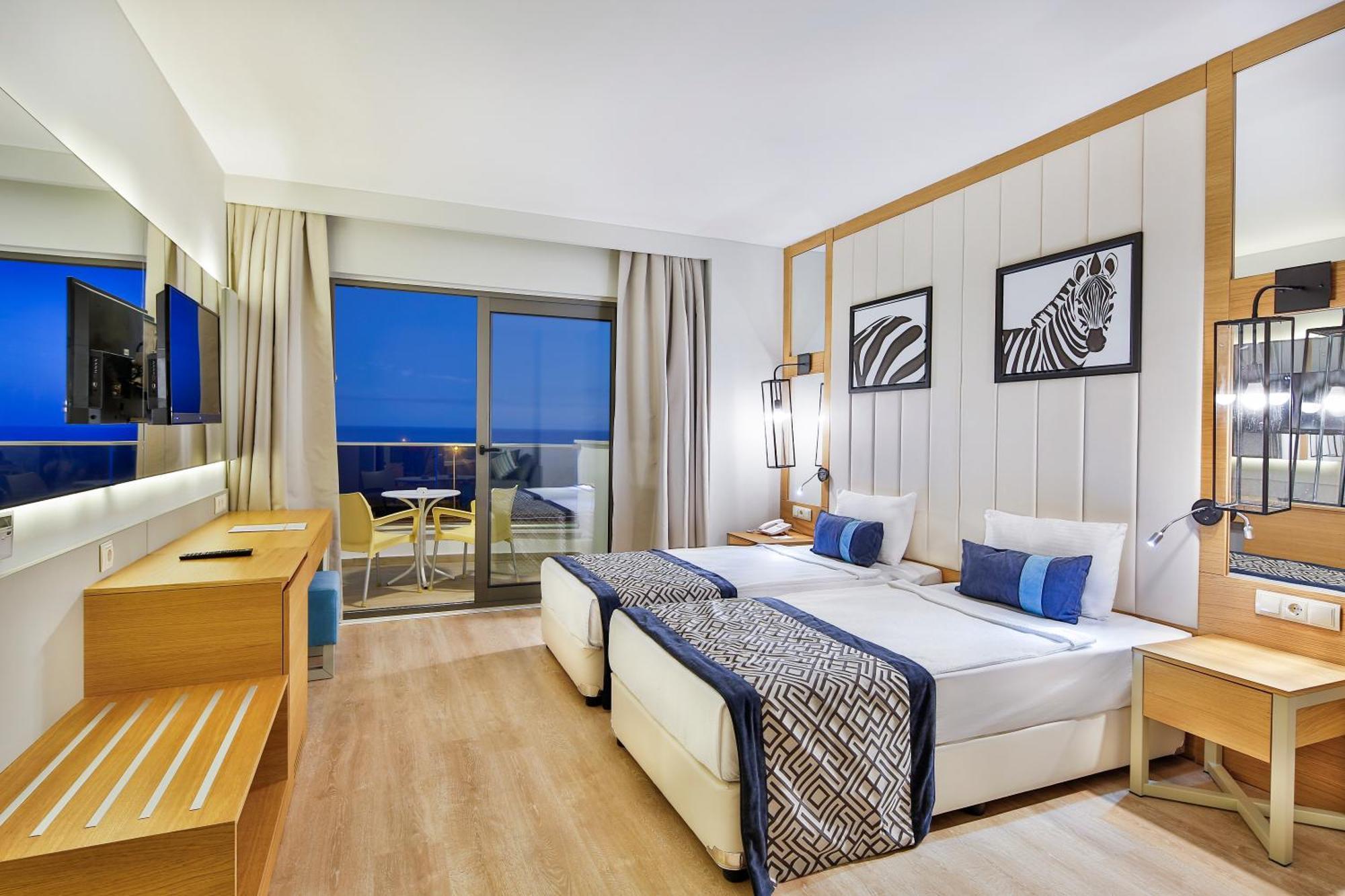 Kızılot Calido Maris Hotel Ultra All Inclusive מראה חיצוני תמונה